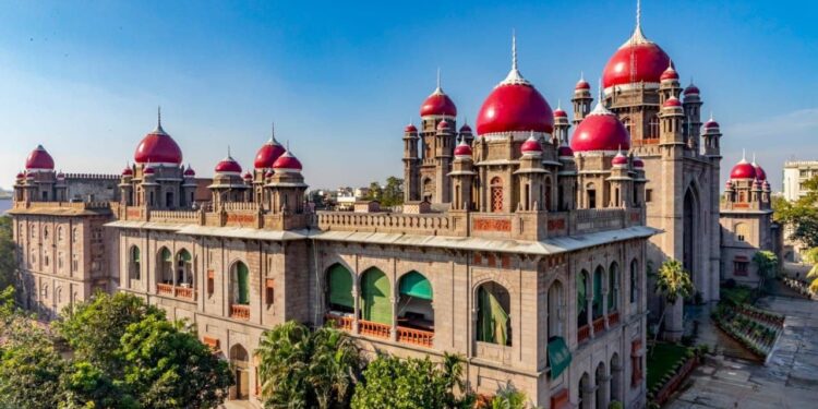 హైకోర్టు ఆశ్రయించిన ఝాన్సీరాణి: పదో తరగతి పేపర్ లీక్ కేసులో  డీబార్ వ్యతిరేకంగా న్యాయపోరాటం