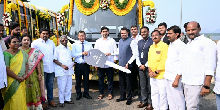 మంగళగిరిలో ఉచిత ఎలక్ట్రిక్ బస్సు సేవలు – మెగా ఇంజనీరింగ్ CSR ప్రతిష్టాత్మక ప్రాజెక్ట్
