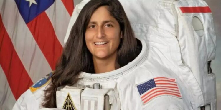 Sunita Williams: హమ్మయ్యా.. భూమి మీదకు వచ్చేస్తున్నారు..!