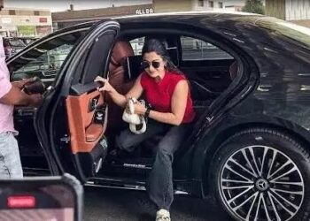 Rashmika Mandanna: అత్యంత ఖరీదైన కారు కొన్న రష్మిక!