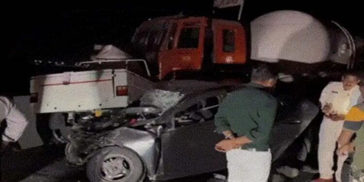 Accident : మధ్యప్రదేశ్లో ఘోర రోడ్డు ప్రమాదం.. ఏడుగురు మృతి
