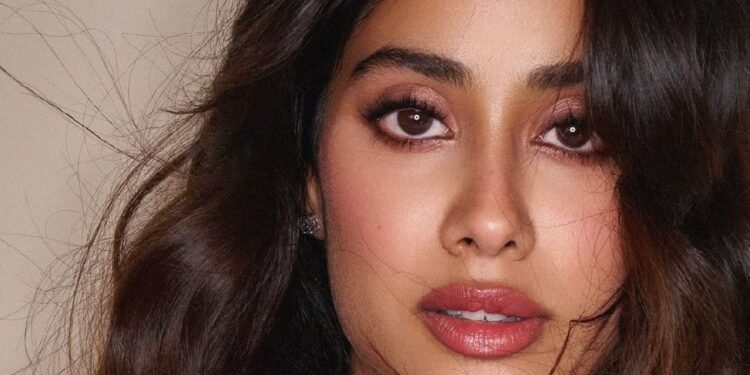 Janhvi Kapoor: ఆ బాధ వర్ణనాతీతం..!