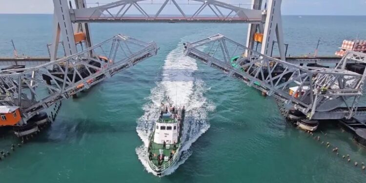 Pamban Bridge:పాంబన్ బ్రిడ్జ్ ప్రత్యేకత ఏంటో తెలుసా..?