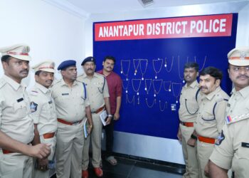 ATP:చైన్ స్నాచింగ్కు చెక్: అనంతపురంలో నలుగురు నిందితుల అరెస్టు”