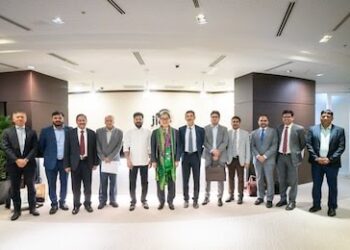 CM Revanth Reddy: హైదరాబాద్‎లో ఏఐ డేటా క్లస్టర్