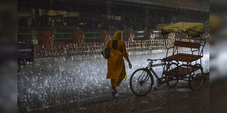 Bihar: బీహార్ లో అకాల వర్షాలు.. 80 మంది మృతి!