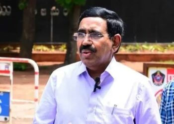 Minister Narayana:  గుజరాత్‌లో నారాయణ బృందం పర్యటన