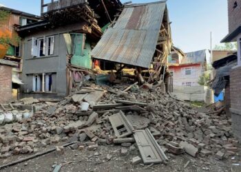 Pahalgam Terror Attack: ఉగ్రవాదుల ఇళ్లను పేల్చేసిన ఆర్మీ