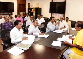 బుడమేరు పనులకు టెండర్లు పూర్తి పనులు వేగవంతం చేయాలని ఆదేశం: మంత్రి నిమ్మల