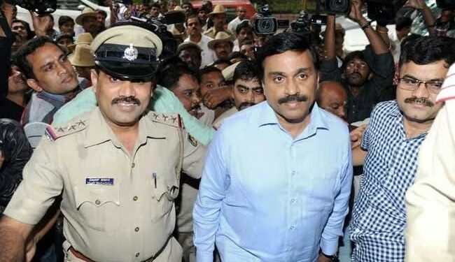 Gali Janardhan Reddy: గాలి జనార్దన్రెడ్డి సహా ఐదుగురికి ఏడేళ్ల కఠిన కారాగార శిక్ష