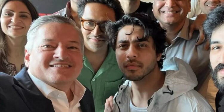 Aryan Khan:డైరెక్టర్గా ఇండస్ట్రీలోకి