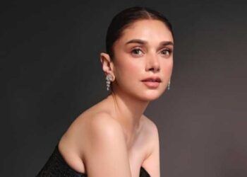 “Aditi Rao Hydari: పెద్ద‌గా ఆఫర్లు రాలే..”