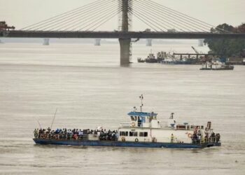 Brahmaputra భారత్కు గట్టి హెచ్చరికలు జారీ చేసిన చైనా:బ్రహ్మపుత్ర ప్రవాహం అడ్డుకుంటాం!