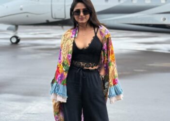 Aayesha: చేసేది సీరియల్స్..ఏకంగా సొంతంగా ప్రైవేట్ జెట్ కొనుగోలు చేసింది..!