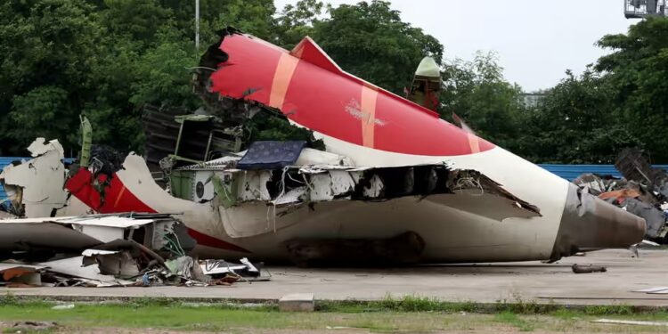 Air India: అహ్మదాబాద్ విమన ప్రమాదం.. AAIB రిపోర్టులో సంచలనాలు..!