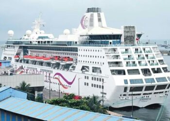 Andhra Pradesh: విలాసవంతమైన  క్రూజ్