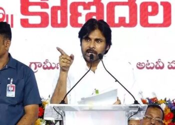Pawan Kalyan: ఎలా అధికారంలోకి వస్తుందో చూస్తాం..!!