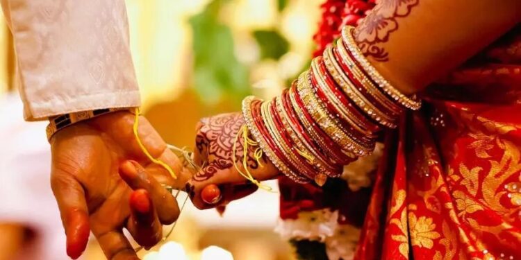 Chitoor: కోట్లాది రూపాయిల ఆస్తి కోసం ఎం చేశాడంటే..!