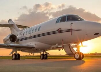 private jets: ప్రైవేట్ జెట్ విమానాలు ఎంత మంది స్టార్ హీరోల దగ్గర ఉన్నాయో తెలుసా..?