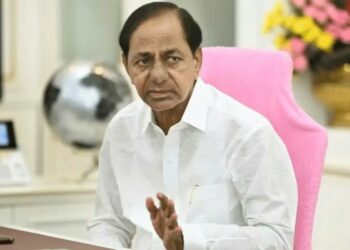 KCR: ఎర్రవెల్లి ఫాంహౌస్ కు వైద్యుల టీం