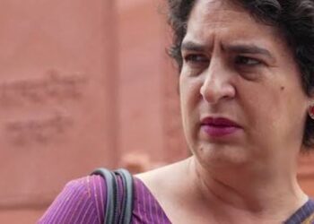 Priyanka Gandhi: సోదరుడిపై ప్రేమతో!
