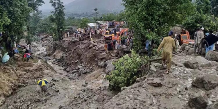 Pakistan: పాకిస్థాన్‌లో ఆకస్మిక వరదలు.. 154 మంది మృతి