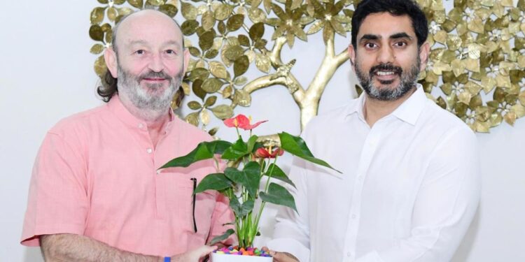 RDT:ఆర్డీటీ సేవలు నిరంతరం కొనసాగుతాయి: మంత్రి నారా లోకేష్ భరోసా