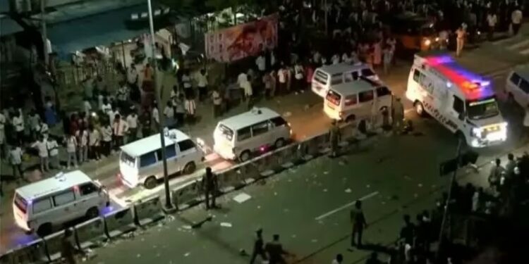 Tamilnadu: విజయ్ ర్యాలీలో తొక్కిసలాట.. 40 మంది మృతి..