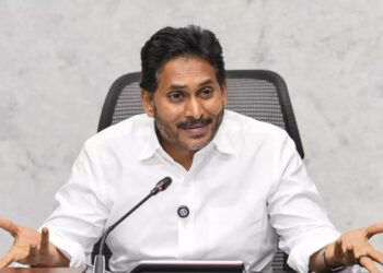 Ys Jagan: దేవుడి మీదే భారం..!