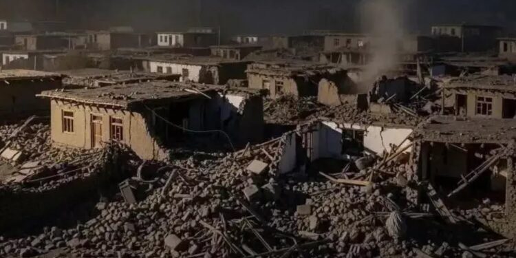 Afghanistan: అఫ్గాన్‌లో భూకంపం..600 మందికి పైగా మృతి!