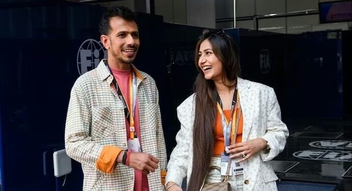 Dhanashree Verma:`పెళ్ల‌యిన ఏడాదిలో రెండవ నెలలోనే అతడు దొరికిపోయాడు`