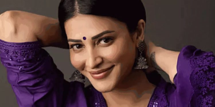Shruti Haasan: క‌మ‌ల్ లాగే త‌నయ శ్రుతి హాస‌న్