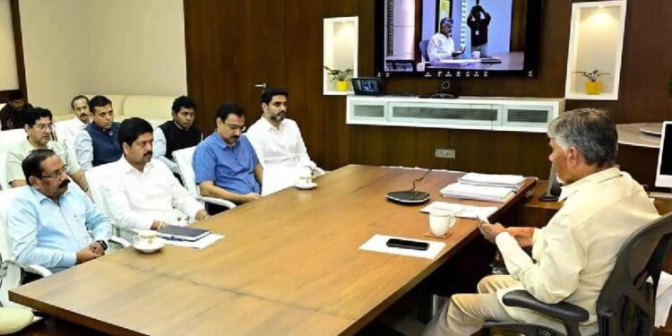 Cm ChandraBabu: 15 మాసాల్లో 9 లక్షల కోట్ల మేరకు పెట్టుబడులు