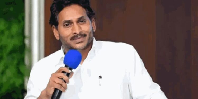 Ys Jagan: సోషల్ మీడియా.. నష్టమే ఎక్కువ