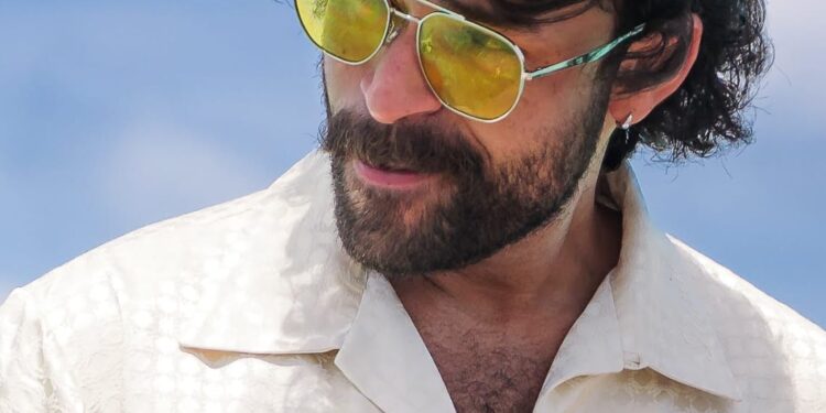 Varun Tej: అల్ట్రా మోడ్రన్‌ లుక్‌లో మెగాహీరో