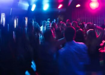 Hyderabad: ఫాంహౌస్లో రేవ్ పార్టీ.. పలువురు కీలక నేతలు.. అరెస్ట్