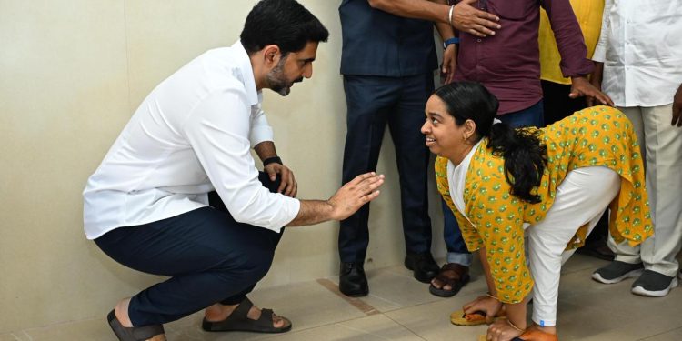 Nara Lokesh: ఎందుకు దూరంగా ఉంటున్నారు