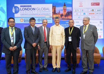 Lodon Tour: పెద్ద చర్చే!