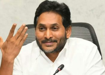 YSJagan:“పార్టీ ప్రక్షాళనకు జగన్ సీరియస్ – క్యాడర్తో లేని నాయకులపై కఠిన నిర్ణయాలు తప్పవు!”