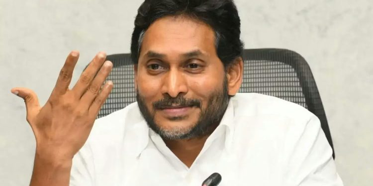 YSJagan:“పార్టీ ప్రక్షాళనకు జగన్ సీరియస్ – క్యాడర్తో లేని నాయకులపై కఠిన నిర్ణయాలు తప్పవు!”