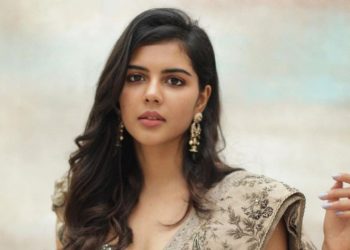 Kalyani priyadarshan: ఫుల్ హ్యాపీ