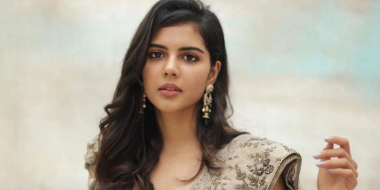 Kalyani priyadarshan: ఫుల్ హ్యాపీ