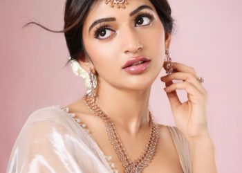 Sreeleela: అచ్చం దేవకన్యలా!