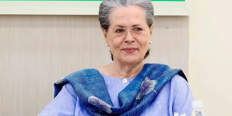 Telangana: సమ్మిట్ సక్సెస్ కావాలంటూ సోనియాగాంధీ సందేశం