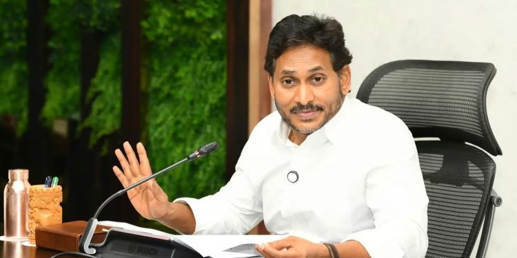 Ys Jagan : జగన్ మాస్టర్ ప్లాన్..వర్క్ అవుట్ అవుతుందా?