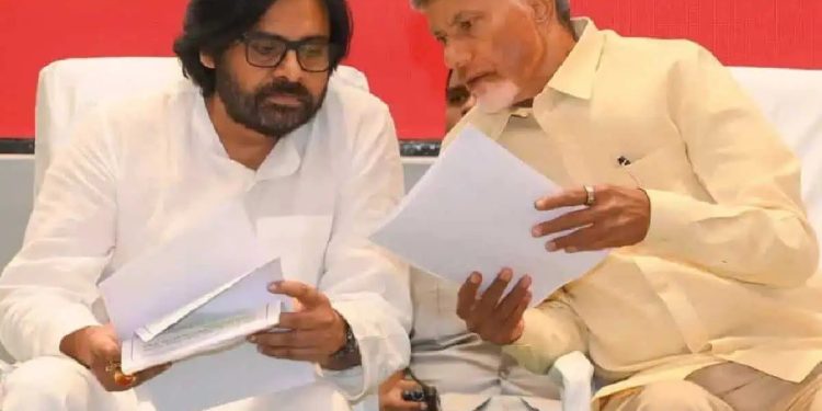 Andhra Pradesh: ఆ విషయంలో బాబు – పవన్ లను వెనక్కు నెట్టిన మంత్రులు..!