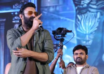 The Rajasab | ప్రభాస్ మనసు గెలిచిన మారుతి రైటింగ్!