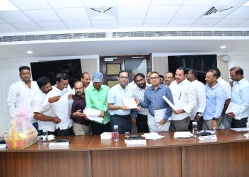 తెలంగాణ సచివాలయంలో భారీ మార్పులకు అధికారుల సంఘం విజ్ఞప్తి