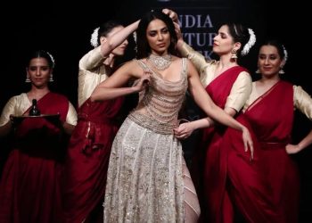 Sobhita Dhulipala India Couture Week 2026